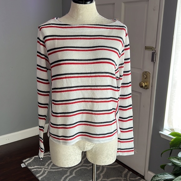Socialite Stripe Knit Top - Picture 3 of 8
